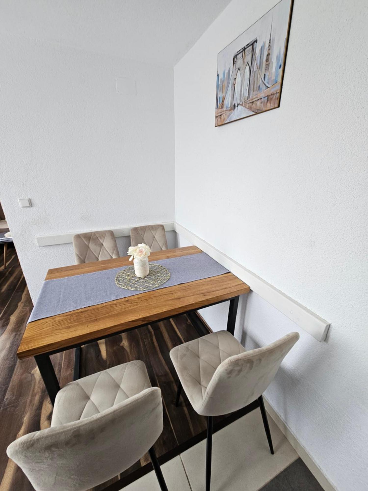 Apartments Luka Rakovica Exteriör bild